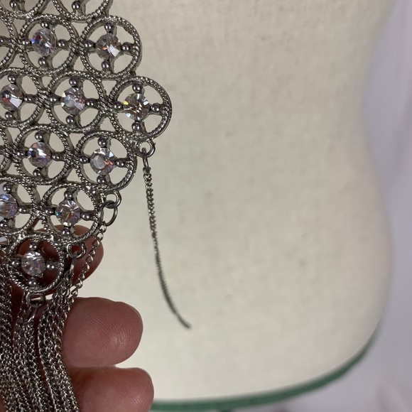 Long necklace - Picture 4 of 5